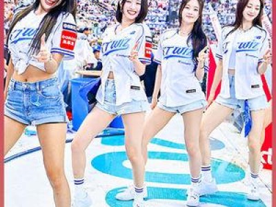 그룹 하이키 KT위즈 경기 응원단상 수상