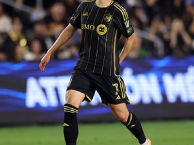 손흥민 파울에도 막히지 않아 LAFC 승리